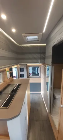 Fahrzeugbild Knaus Tourer CUV 500 LT CUVISION 4 Gurtplätze #12