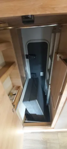 Fahrzeugbild Knaus Tourer CUV 500 LT CUVISION 4 Gurtplätze #15