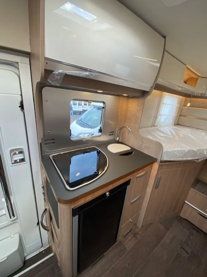 Fahrzeugbild Laika Ecovip H 2109 #9