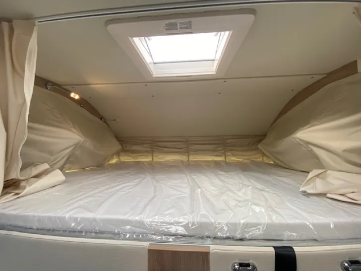 Fahrzeugbild Laika Ecovip H 2109 #10