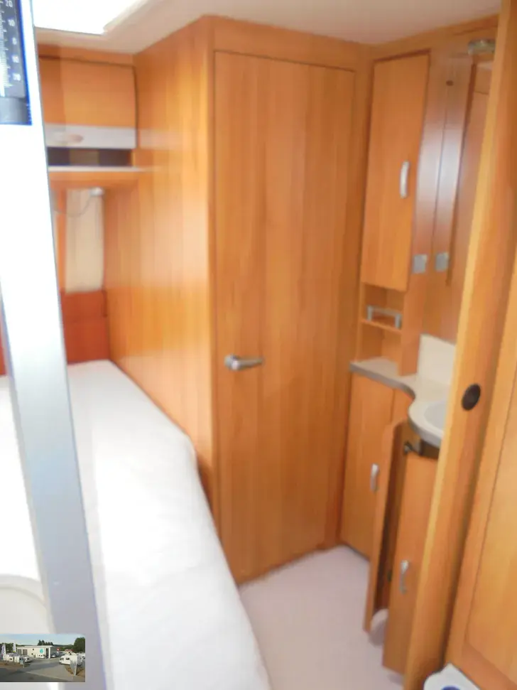 Fahrzeugbild Wilk S 4 490 HTD Nr. 60/franz. Bett/RSG/ #8