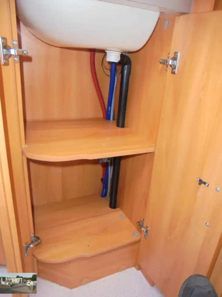 Fahrzeugbild Wilk S 4 490 HTD Nr. 60/franz. Bett/RSG/ #13