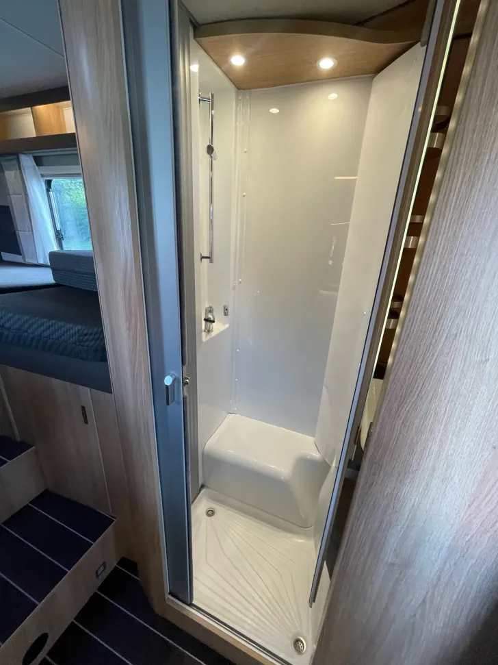 Fahrzeugbild Knaus Sky Wave 650 MEG 60 Years #17