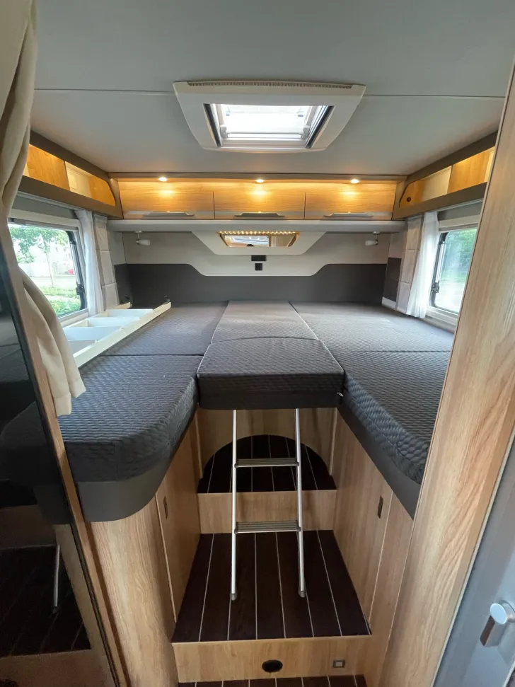 Fahrzeugbild Knaus Sky Wave 650 MEG 60 Years #13