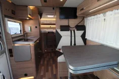 Bild 10 Weinsberg CaraCompact Suite 640 MEG EDITION [PEPPER] Dachklima im April inkl.