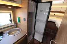 Bild 14 Weinsberg CaraCompact Suite 640 MEG EDITION [PEPPER] Dachklima im April inkl.