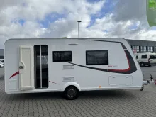 Fahrzeugbild Sterckeman Easy 460CP #8