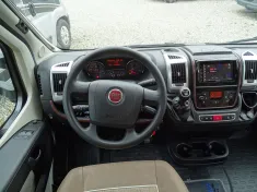 Bild 3 Carthago C-LINE T 4.9