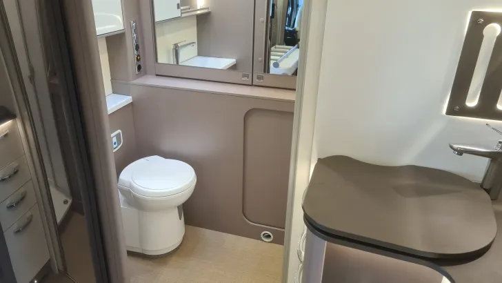 Fahrzeugbild Bürstner Lyseo IT 684 G #10