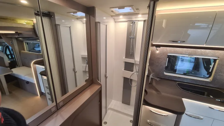 Fahrzeugbild Bürstner Lyseo IT 684 G #11