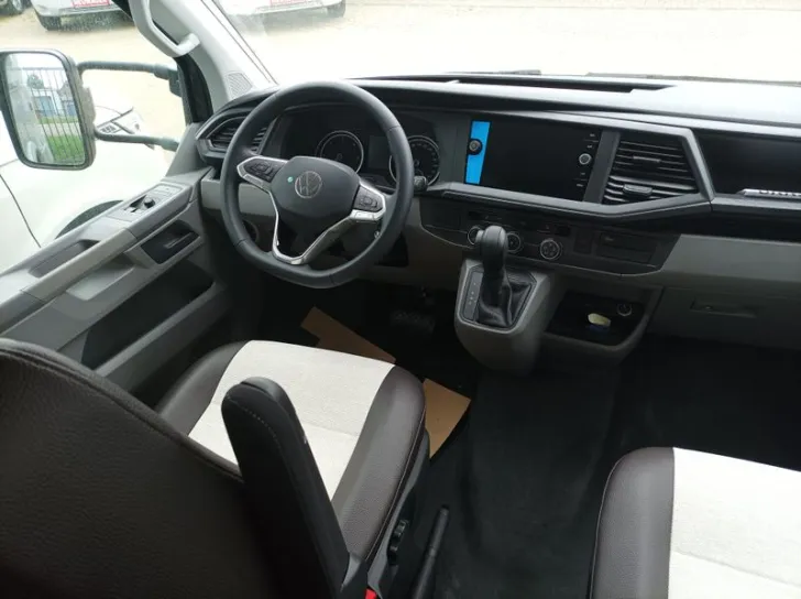 Fahrzeugbild Weinsberg X-CURSION VAN 500 MQ EDITION [PEPPER] Easy-Move Bett 2 Pers. #5
