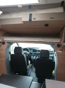 Fahrzeugbild Weinsberg X-CURSION VAN 500 MQ EDITION [PEPPER] Easy-Move Bett 2 Pers. #6