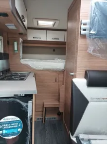 Fahrzeugbild Weinsberg X-CURSION VAN 500 MQ EDITION [PEPPER] Easy-Move Bett 2 Pers. #8