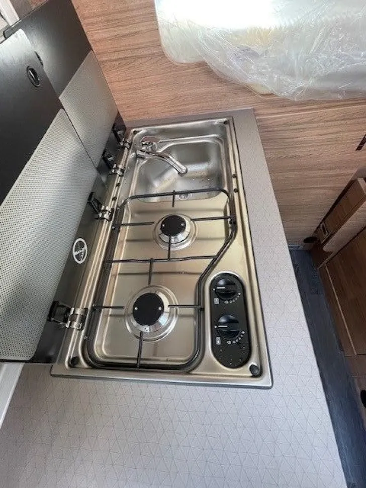 Fahrzeugbild Weinsberg X-CURSION VAN 500 MQ EDITION [PEPPER] #8