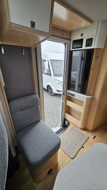 Fahrzeugbild Hymer B-Klasse MC T 600 WhiteLine Lifepo4 Hubbett #7