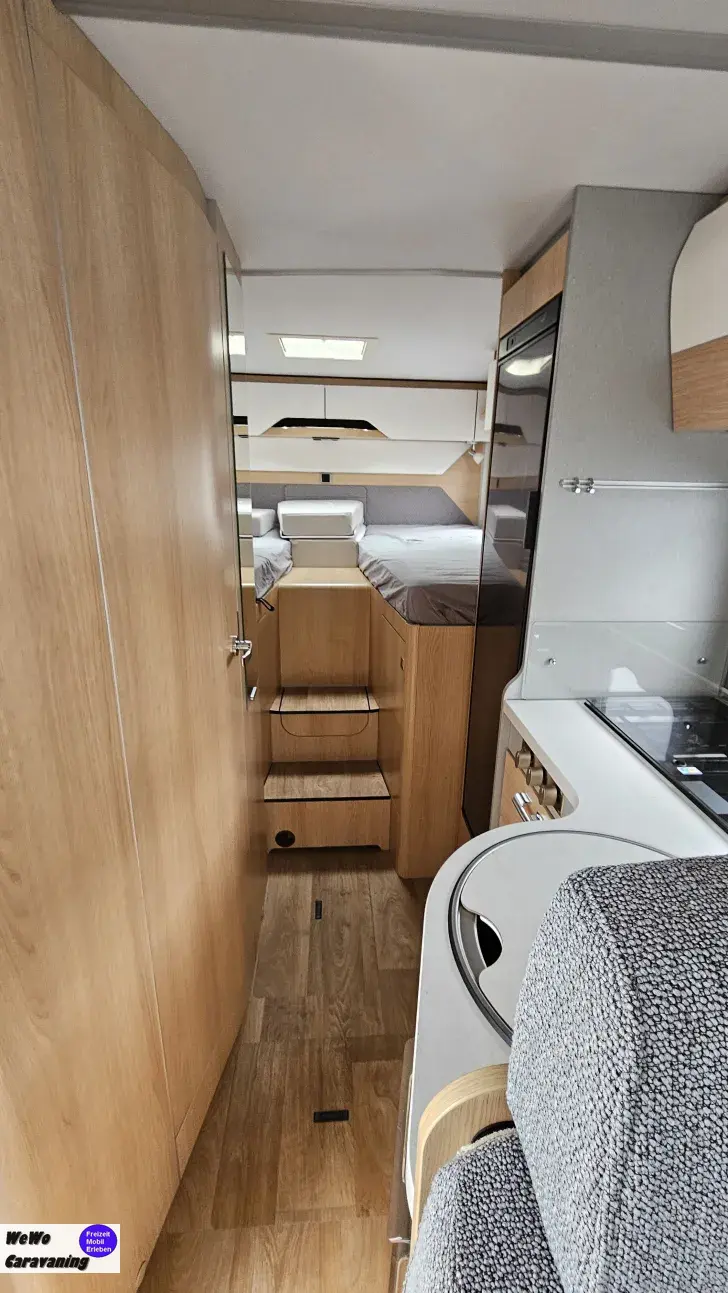 Fahrzeugbild Hymer B-Klasse MC T 600 WhiteLine Lifepo4 Hubbett #8