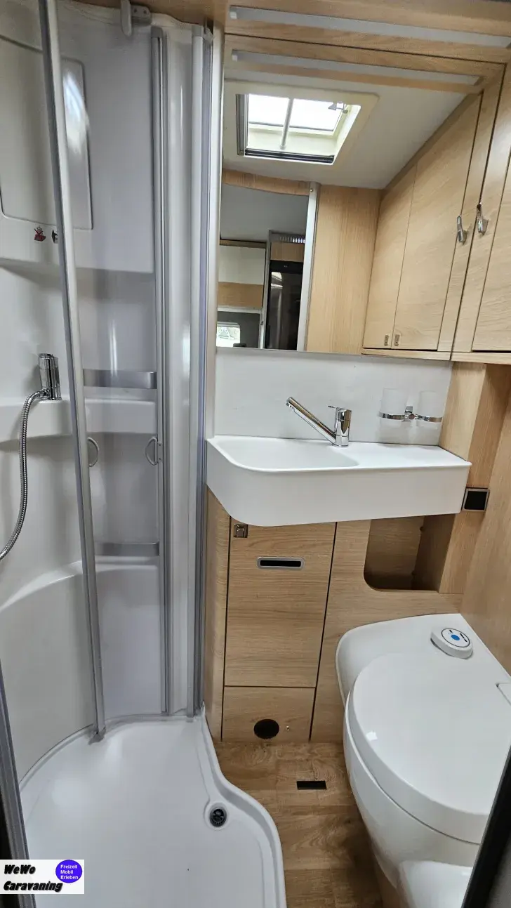 Fahrzeugbild Hymer B-Klasse MC T 600 WhiteLine Lifepo4 Hubbett #12