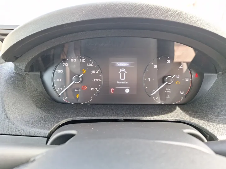 Fahrzeugbild Benimar Benivan B100 Extreme Aufstelldach Markise #16