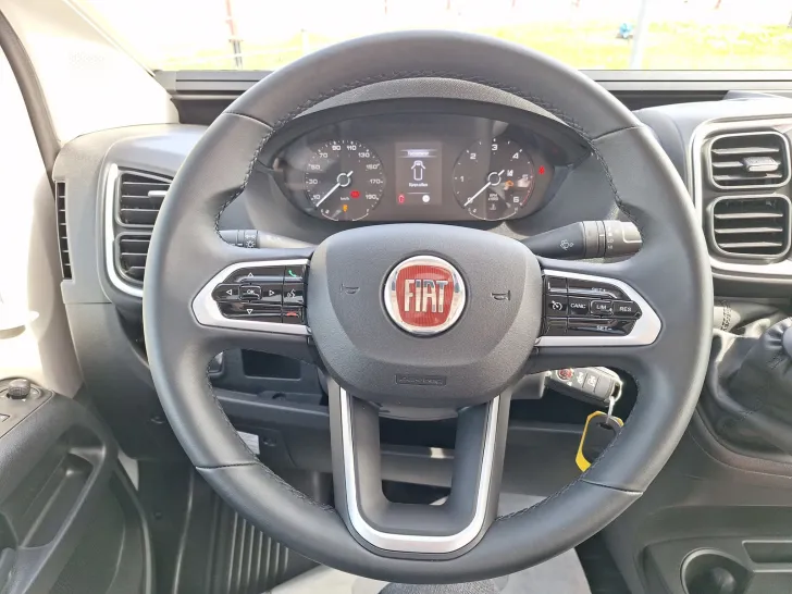 Fahrzeugbild Benimar Benivan B100 Extreme Aufstelldach Markise #18