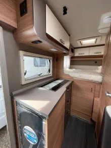 Fahrzeugbild Weinsberg X-CURSION VAN 500 MQ EDITION [PEPPER] Verfügbar 11/26 #7