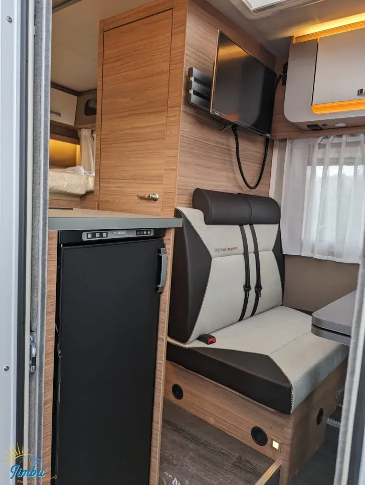 Fahrzeugbild Weinsberg X-CURSION VAN 500 MQ EDITION [PEPPER] 150 PS / Automatik, 602 - 1061 #15