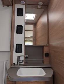 Fahrzeugbild Weinsberg X-CURSION VAN 500 MQ EDITION [PEPPER] 150 PS / Automatik, 601 - 1063 #36