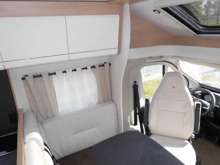 Fahrzeugbild Solifer Emotion T 690 E STARK REDUZIERT! -17.895€ #10