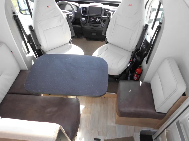 Fahrzeugbild Solifer Emotion T 690 E STARK REDUZIERT! -17.895€ #8