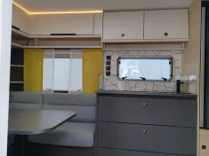 Bild 8 Fendt Apero 465 SFB
