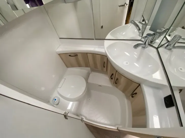 Fahrzeugbild Hobby De Luxe 515 UHK #6