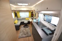 Fahrzeugbild Fendt Apero #connect 495 Homeoffice & Urlaub in einem!! #13