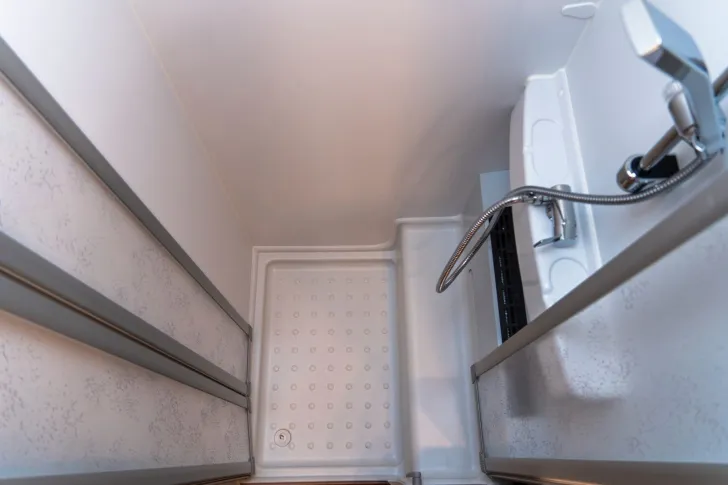 Fahrzeugbild LMC Exquisit VIP 695 *Queensbett*ALDE*Dachklima #19