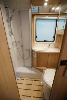 Fahrzeugbild LMC Cruiser T 662 G Dachklima FJX4/Navi/RFK #8