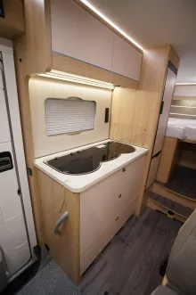 Fahrzeugbild LMC Cruiser T 662 G Dachklima FJX4/Navi/RFK #10