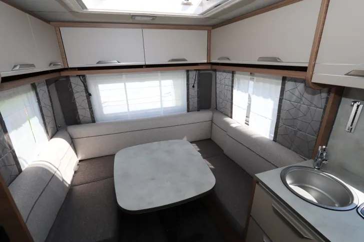 Fahrzeugbild Knaus Sport 450 FU #10