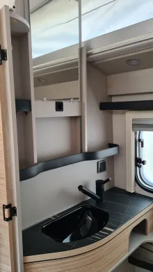 Fahrzeugbild Hymer Eriba Touring 542 Tango Red Edition #18