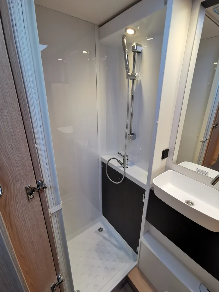 Fahrzeugbild Sunlight A 68 Citroen 140PS Green Trail* #16