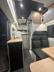 Fahrzeugbild Mooveo F60DB - gesperrte Vorderachse - Vollausstattung #12