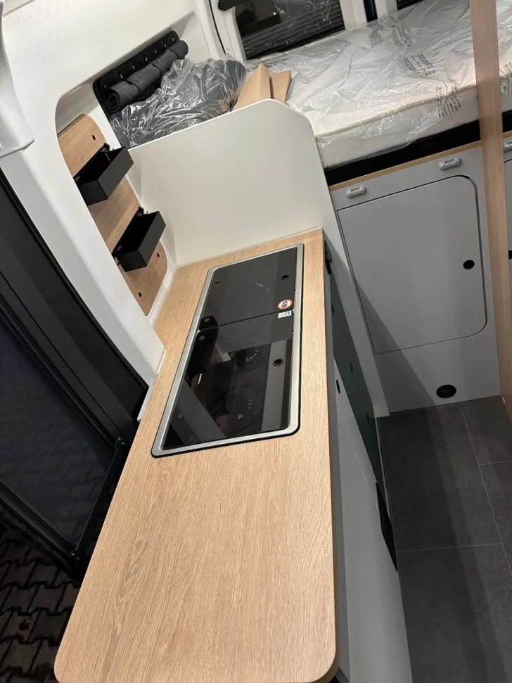 Fahrzeugbild Mooveo F60DB - gesperrte Vorderachse - Vollausstattung #15