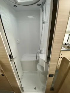 Bild 22 Chausson Alkoven C727 First Line