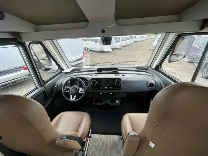 Fahrzeugbild Bürstner Elegance I 910 G #3