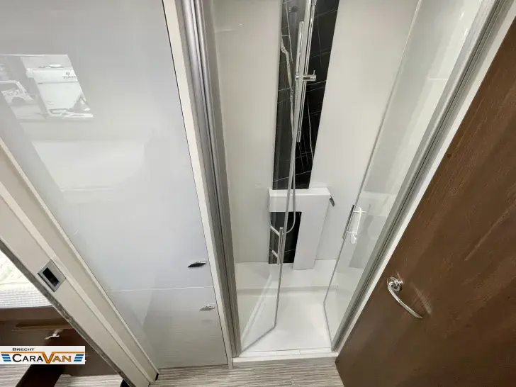 Fahrzeugbild Bürstner Elegance I 910 G UVP 237.346 Euro #10