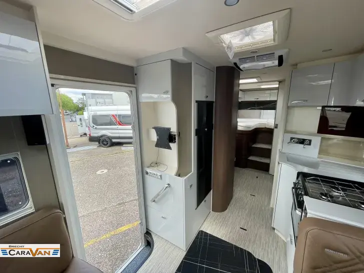 Fahrzeugbild Bürstner Elegance I 910 G UVP 237.346 Euro #15
