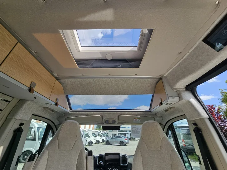 Fahrzeugbild Hymer Camper Van Ayers Rock #14