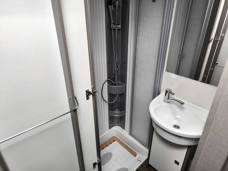 Fahrzeugbild Etrusco A 7300 DB #19