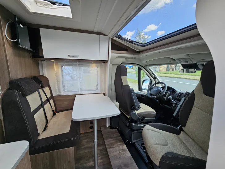 Fahrzeugbild Carado VAN V337 Pro #14