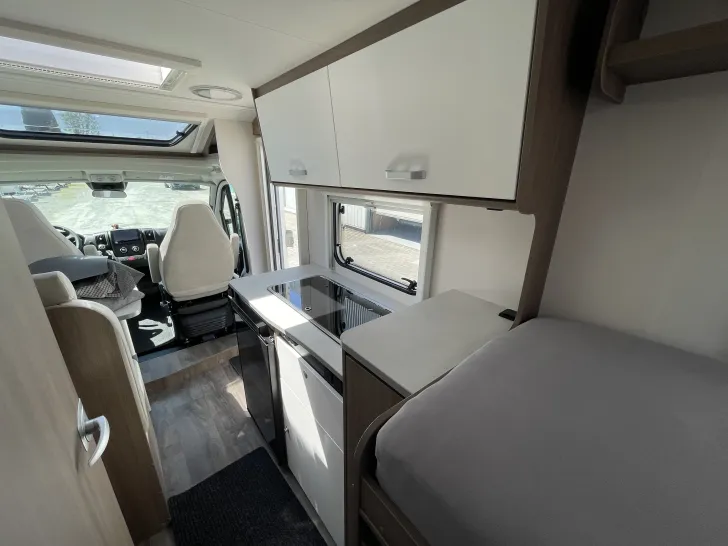 Fahrzeugbild Carado VAN V337 Pro #38