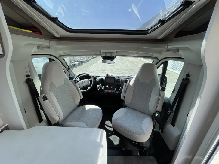 Fahrzeugbild Carado VAN V337 Pro #40