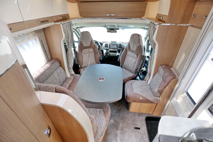 Fahrzeugbild Malibu T 430 LE Touring #16