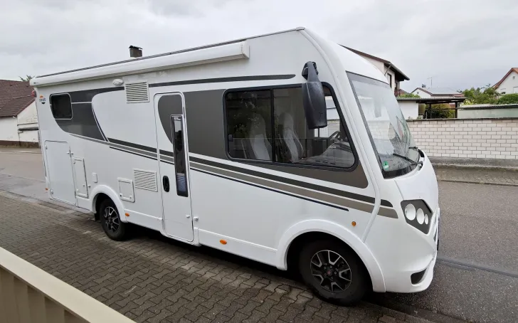 Fahrzeugbild Carado I 338 Clever+ Edition #1